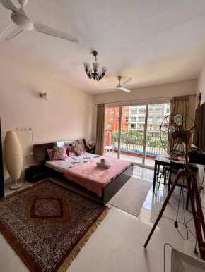 Good Stay Pool view Premium Studio Apartment 206